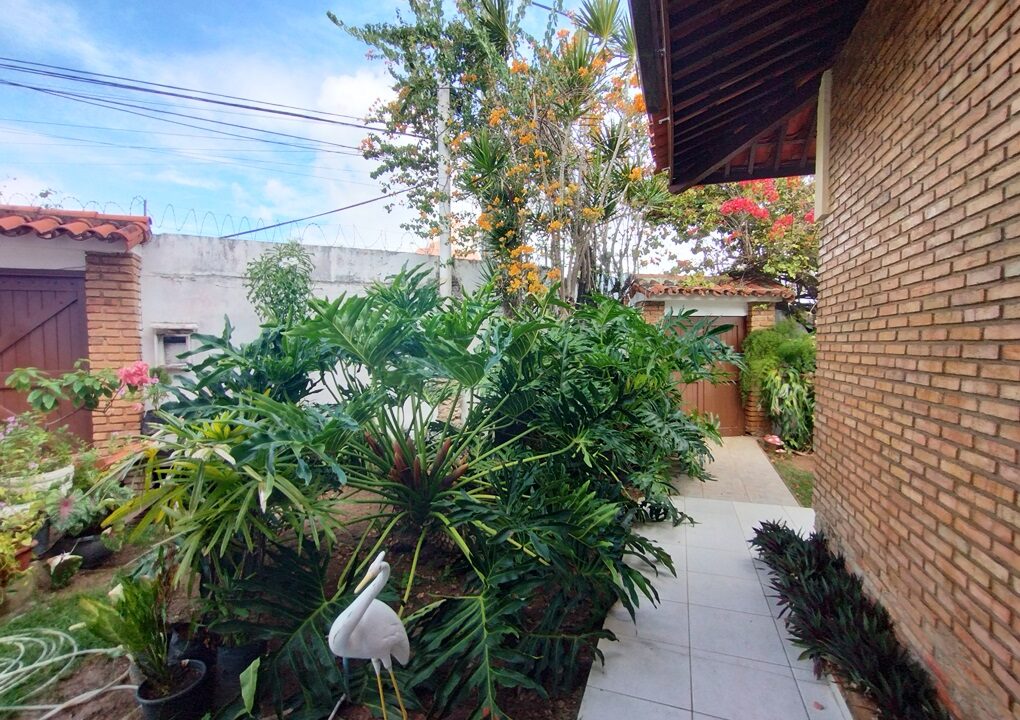 casa-duplex-a-venda-em-armação-jose-carlos-goes0128