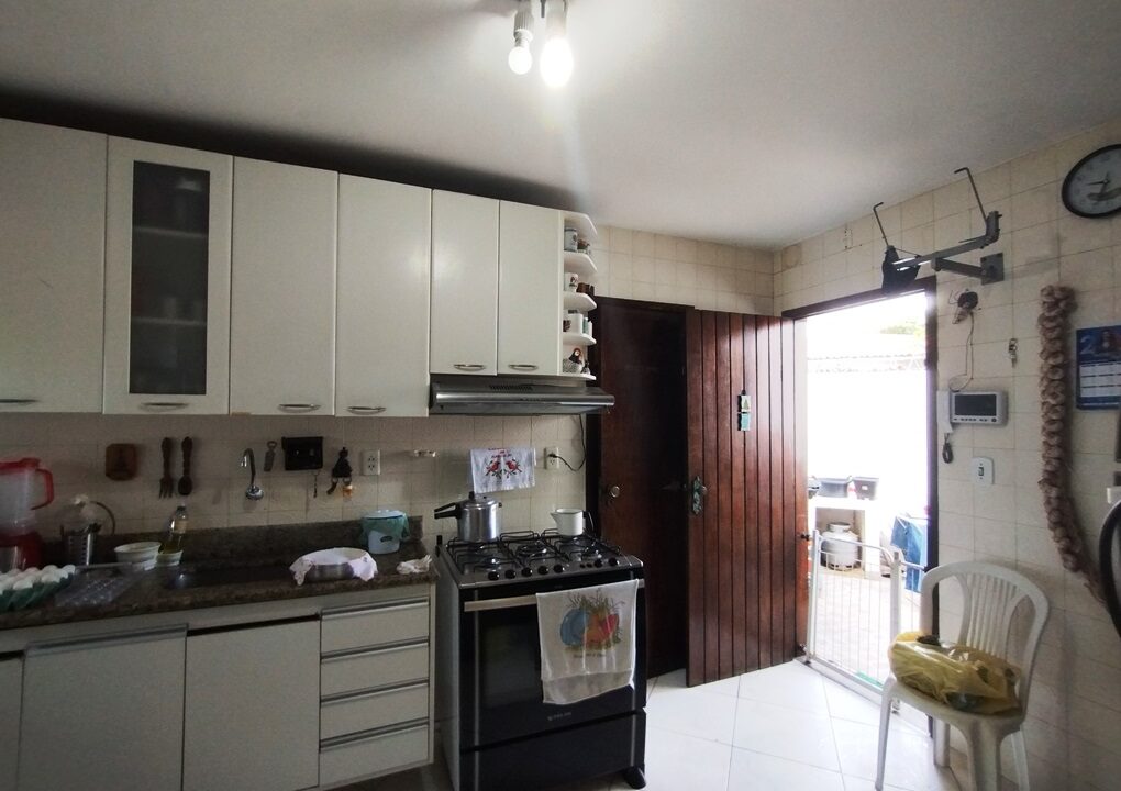casa-duplex-a-venda-em-armação-jose-carlos-goes0146