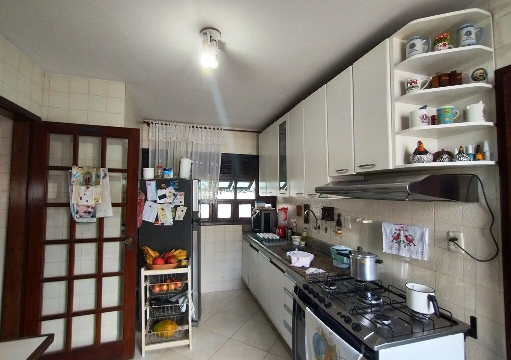 casa-duplex-a-venda-em-armação-jose-carlos-goes0148